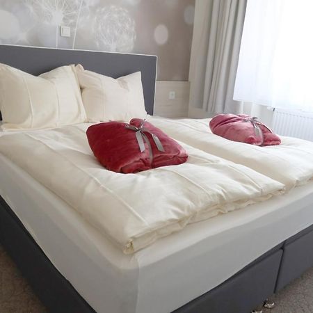 Hotel Waldoza Waldmohr Экстерьер фото