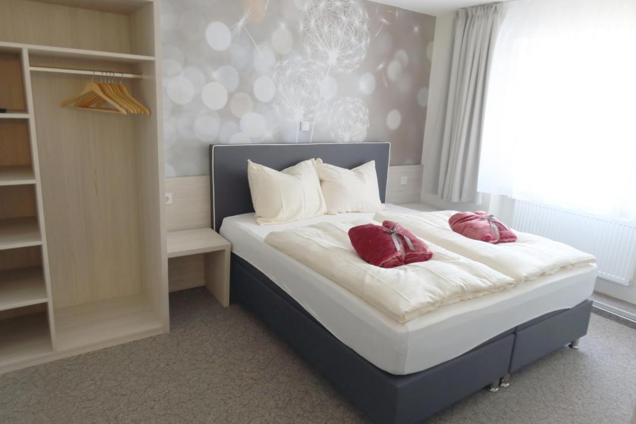 Hotel Waldoza Waldmohr Экстерьер фото
